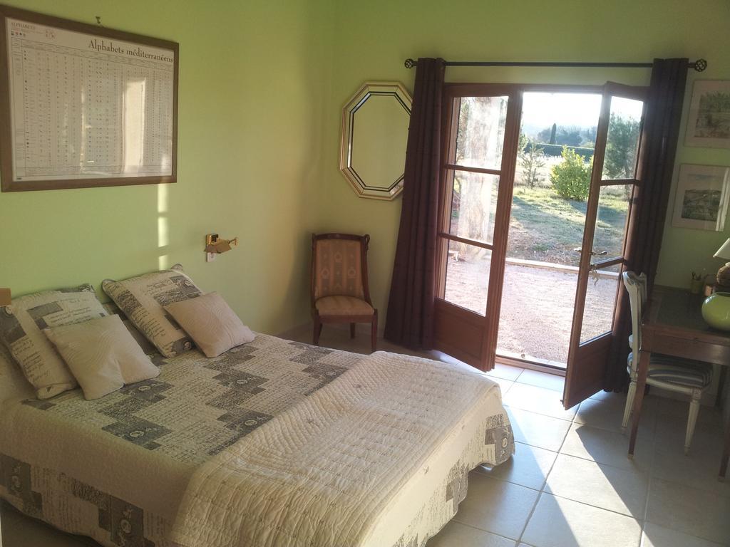 알렝 Lamanderie En Provence B&B 객실 사진